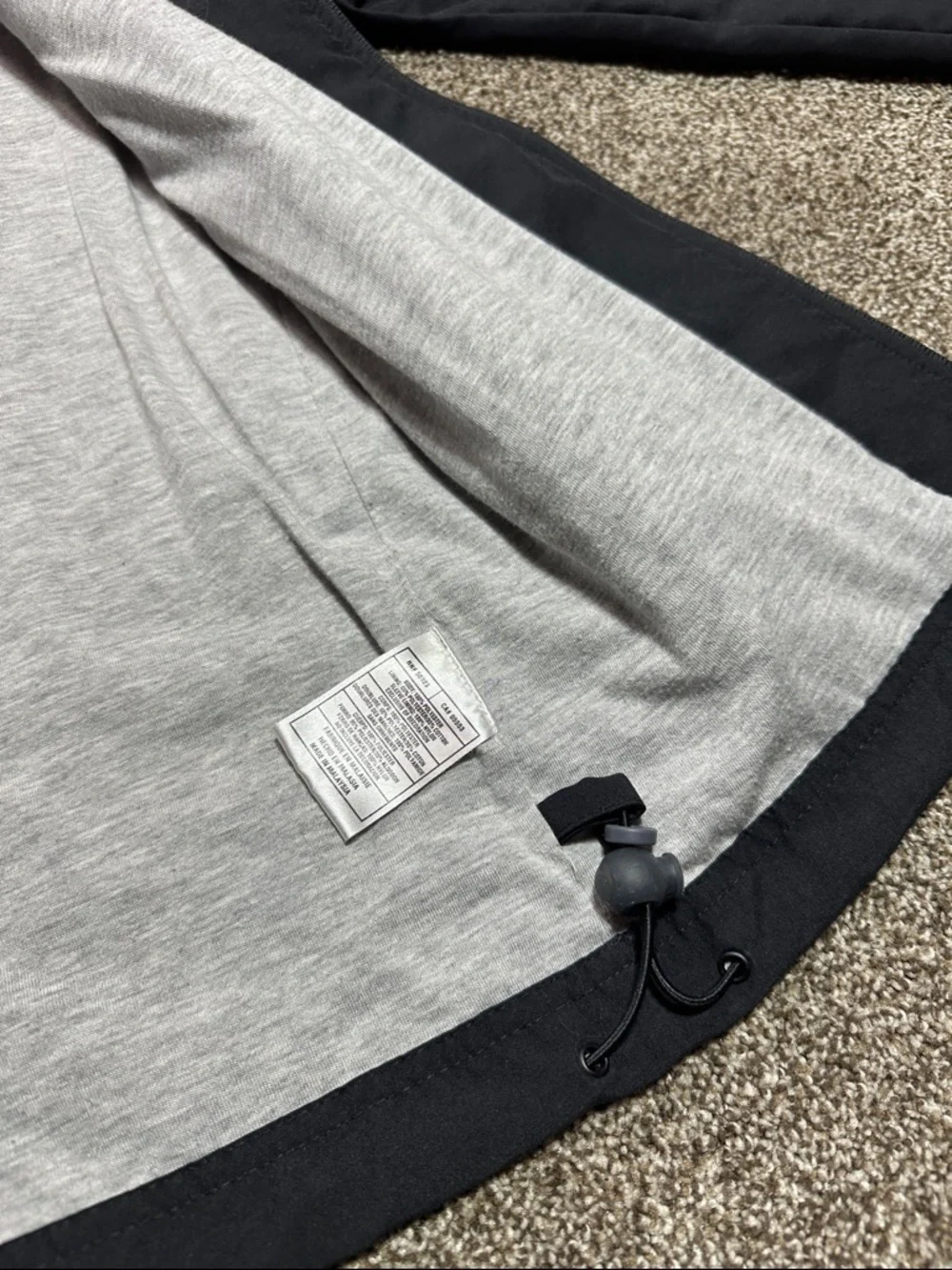 Nike Men's black Full-Zip Windbreaker Jacket with cotton lining SMALL